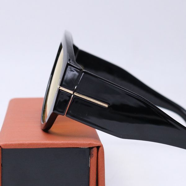 عینک برند TOM FORD کد 181428