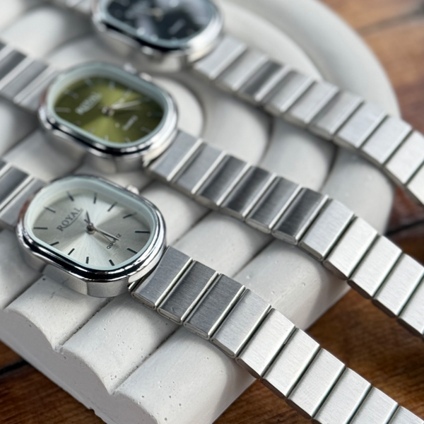 ساعت رویال مدل صفحه بیضی