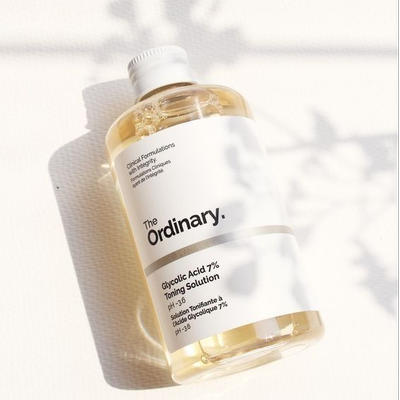 تونر لایه بردار و روشن کننده گلیکولیک اسید 7% اوردینری The Ordinary Glycolic Acid 7% Toning Solution