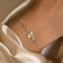 خرید دستبند زنانه مدل گیتا؛ اکسسوری ظریف و وارداتی خاص