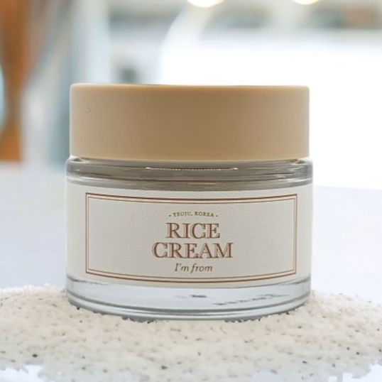 کرم مرطوب کننده و روشن کننده برنج آیم فرام I’m from Rice Cream