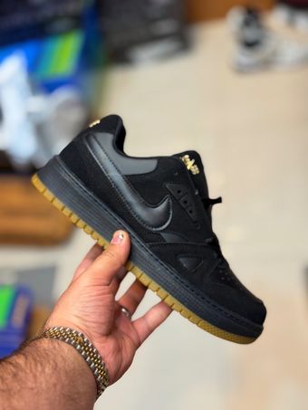 نایک اس بی مشکی کرم 41.42.43.44