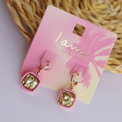 گوشواره صورتی تک نگین