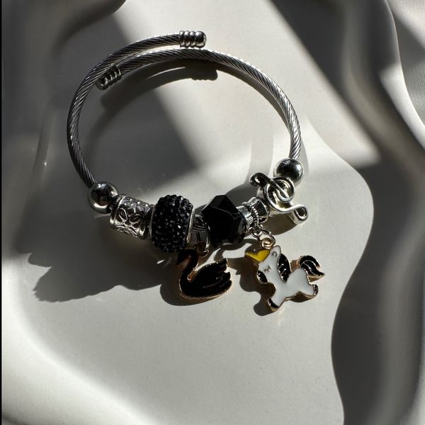 دستبند پاندورا