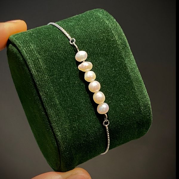 دستبند آسانسوری مروارید پرورشی