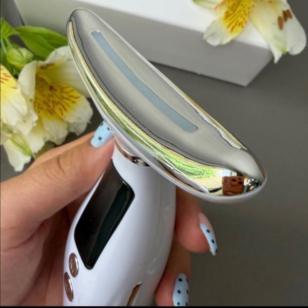 ماساژور رفع غبغب اورجینال خداحافظی با افتادگی صورت لیفت و زاویه سازی فک و جوانسازی پوست