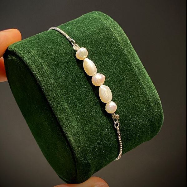 دستبند آسانسوری مروارید پرورشی