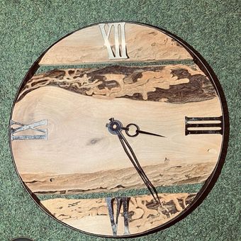 ساعت دیواری چوب گردو کوچک