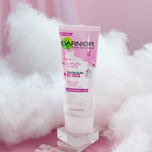 فوم شستشو صورت گارنیر مدل  Garnier Sakura Glow Face Wash