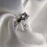 انگشتر تک نگین