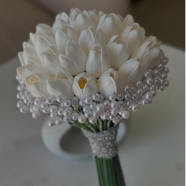 دسته گل عربی لاله لمسی 30 شاخه پرفروش با مروارید