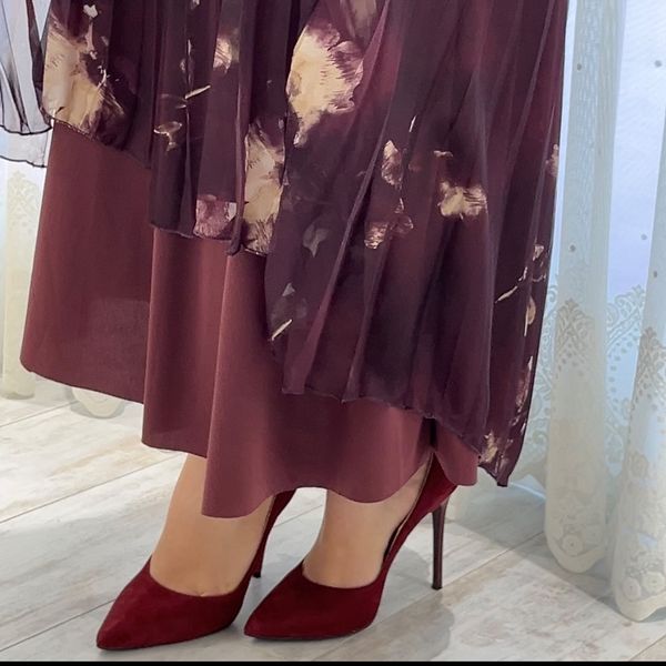 پلیسه زرشکی طرح‌دار