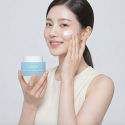 آبرسان عمیق و مرطوب کننده هیالورونیک دیپیل