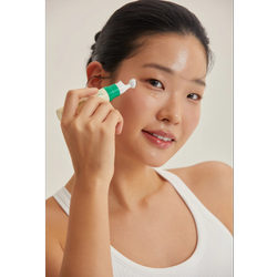 دور چشم اکسیس وای