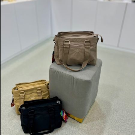 کیف وارداتی  از برند colorful fox