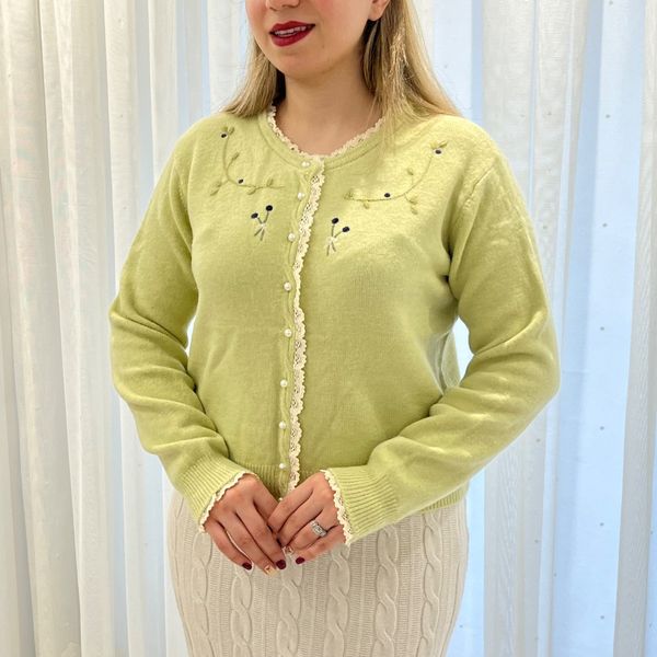 بافت پینترستی گلدوزی شده