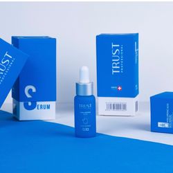سرم آبرسان پوست هیالورونیک ‌اسید تراست
