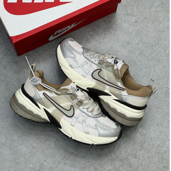 کتونی Nike V2k Ruan نایک وی تو کی اصلی