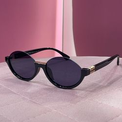 عینک miu miu نیم فرم مشکی