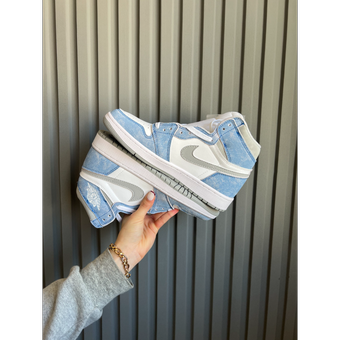 نایکی ایر جردن 1 ساق بلند هایپر رویال - Air Jordan 1 Hyper Royal