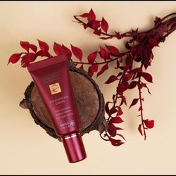 کرم دور چشم