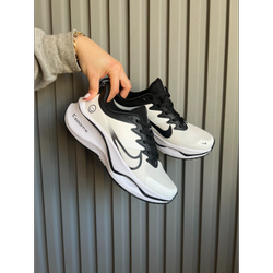 نایکی زوم ایکس طرح لبخند - Nike Zoom X Smiley Running Shoes