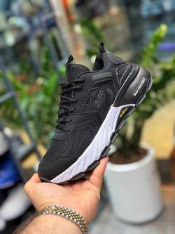 کفش اسکیچر مکس مشکی سفید