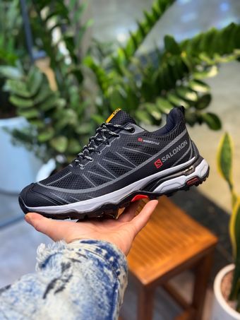 کفش سالامون پدید مشکی کف طوسی