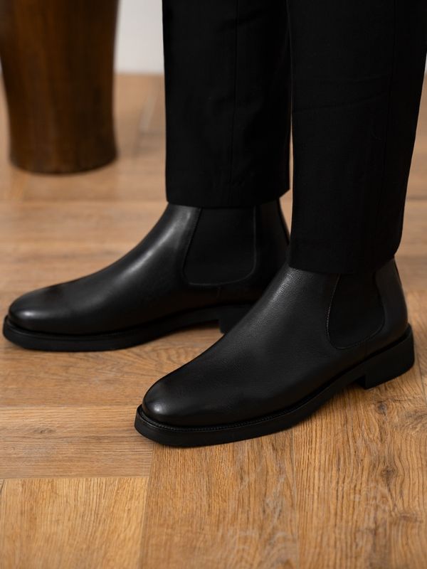 بوت کش دار مشکی sho266