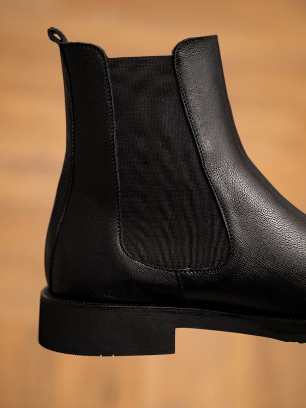 بوت کش دار مشکی sho266