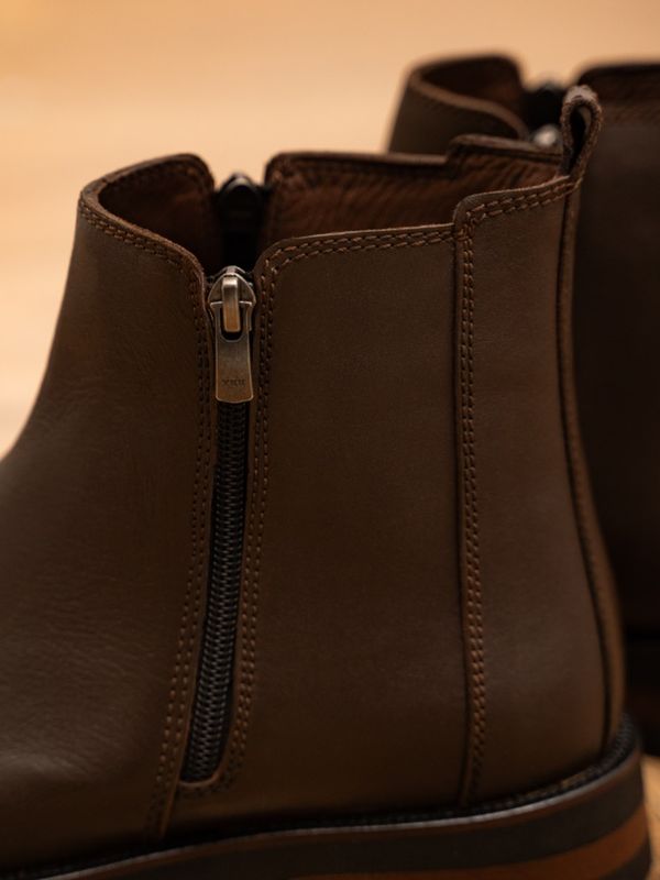 بوت دوزیپ زیره چوبی قهوه ای sho271