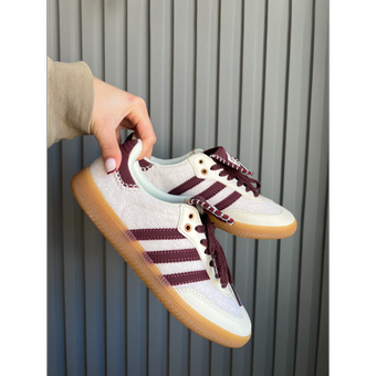 سامبا ویلز بانر - Samba Wales Bonner