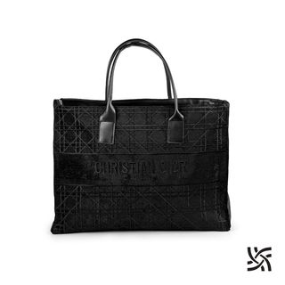 کیف دوشی Dior مخمل