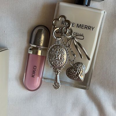 چارم اینه باربی و لاکت🪞🎀💒