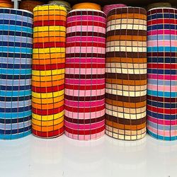 حوله متری نخ رنگی طرح لوکس