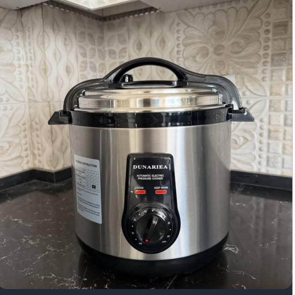 زودپز اصلی دوناریا جنس فلزی 8 لیتری 1000وات وزن 6 کیلو