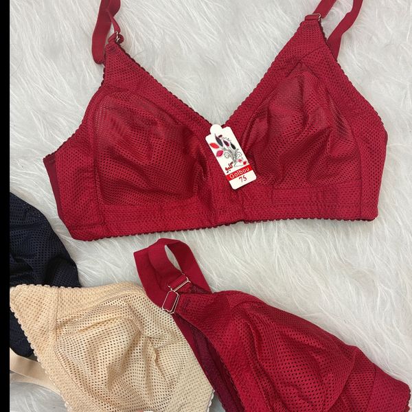 سوتین سوزنی پرسی بدون فنر گلبو