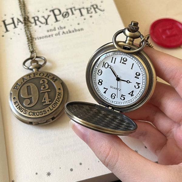 ساعت جیبی نه‌وسه‌چهارم هری پاتر