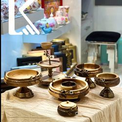 سرویس لاله چوبی