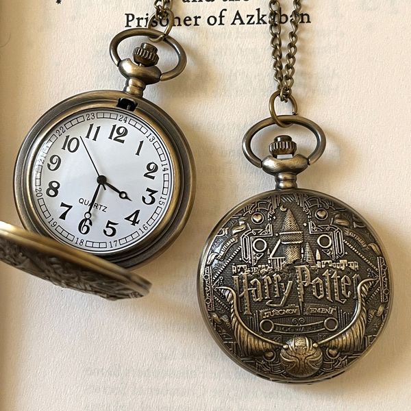 ساعت جیبی قلعه هاگوارتز هری پاتر