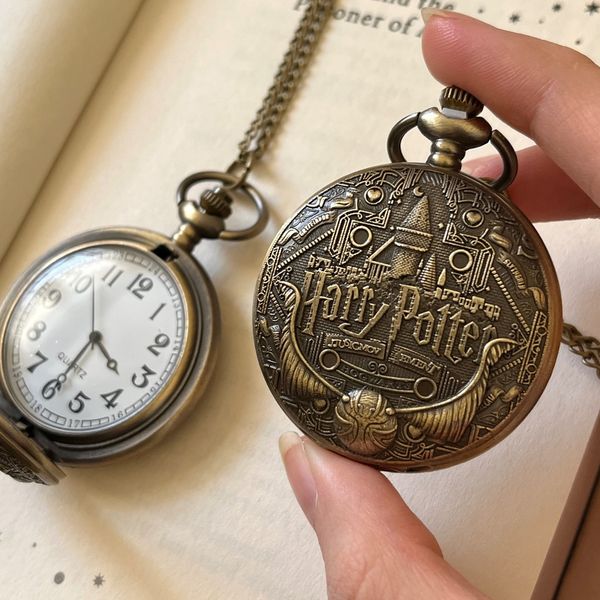 ساعت جیبی قلعه هاگوارتز هری پاتر