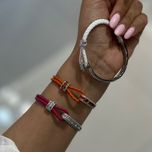 دستبند چرمی بغل نگین برند سلین