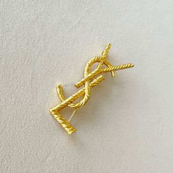 سنجاق سینه ysl های