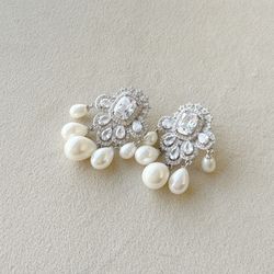 گوشوارهجواهری پنج مروارید