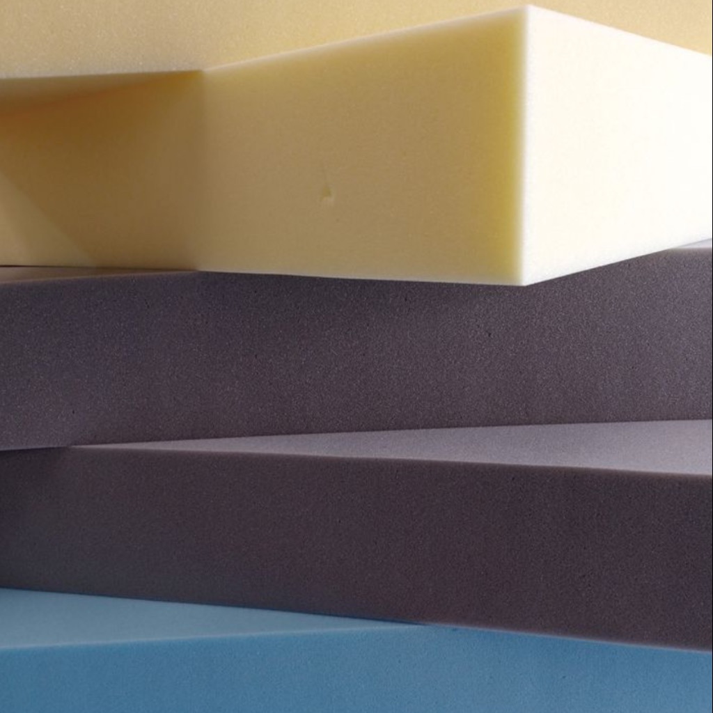 اسفنج مبلی دانسیته 30 اریا 1سانت 200/100/1