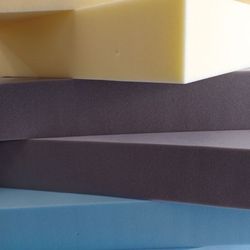 اسفنج مبلی دانسیته 30 اریا 5سانت 200/100/5