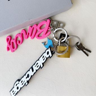 آویزکلید بلنسیاگا