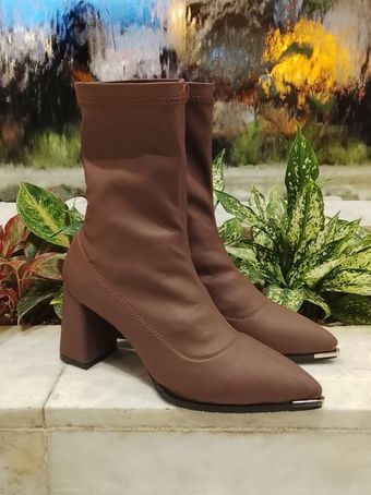 بوت استرج چرم جلوفلز