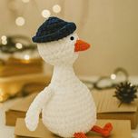 عروسک بافتنی حشمت