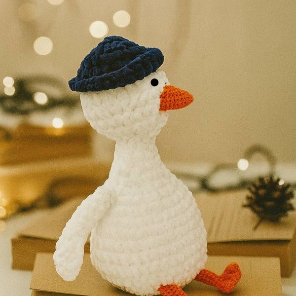 عروسک بافتنی حشمت